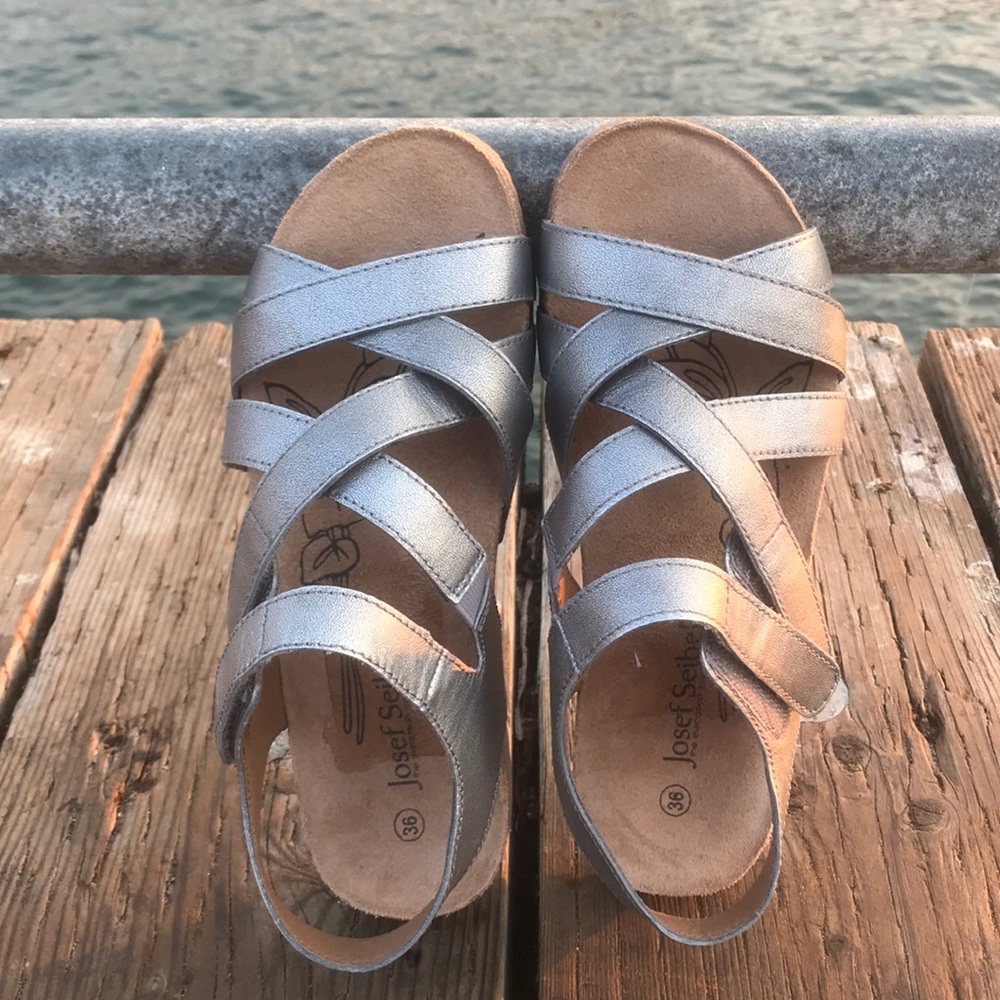 Josef Seibel Sandal size 36